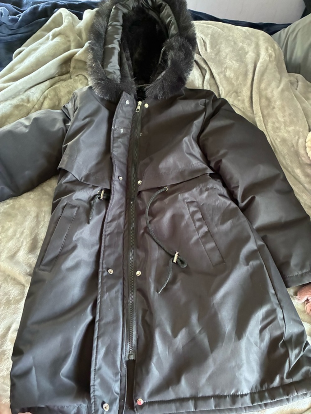 Women’s Black Puffer Parka with Fur-Trim Hood